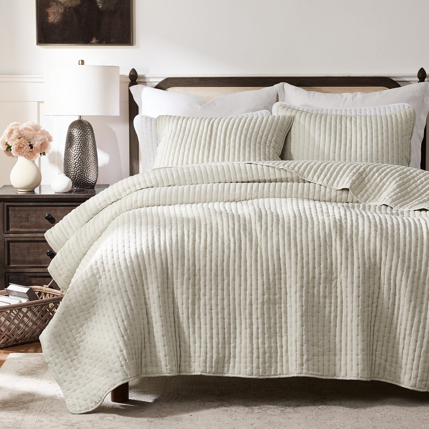 QUILT & COVERLETS