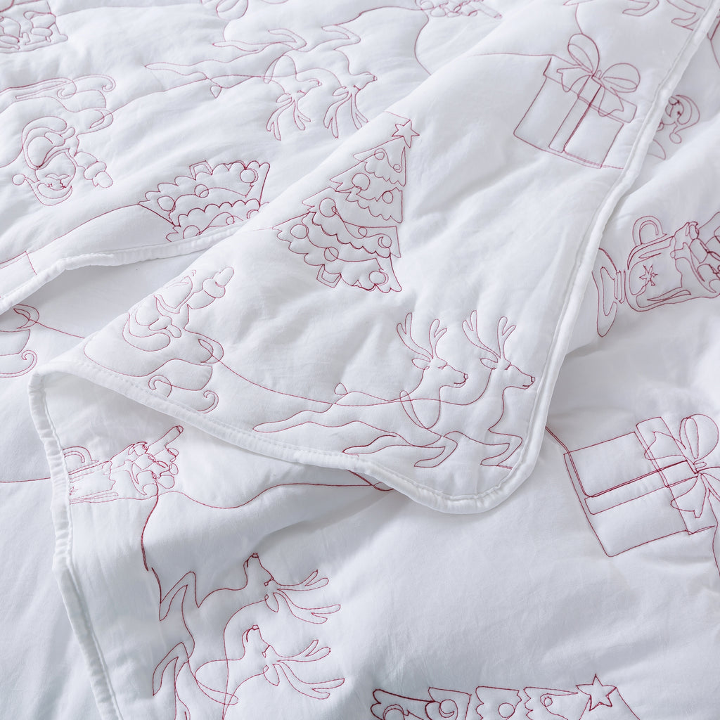 Santa Tree Brushed Microfiber Quilt Set – 3 Piece